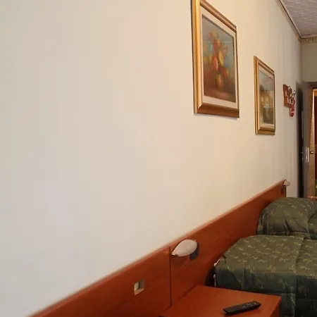 Cavallo Bianco 2* Novara