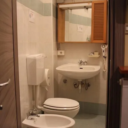 Cavallo Bianco 2* Novara