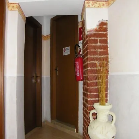 Cavallo Bianco Otel Novara