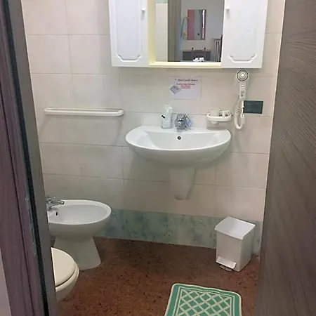 酒店 卡瓦略比安科酒店 诺瓦拉