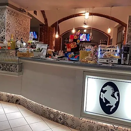 Szálloda Cavallo Bianco Novara