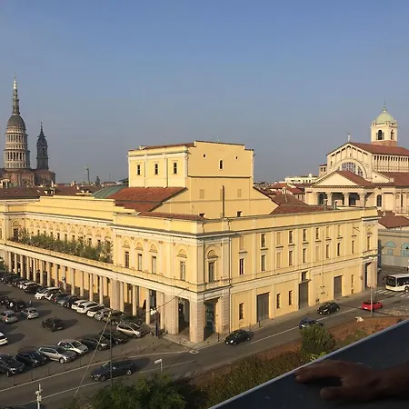 Cavallo Bianco نوفارا