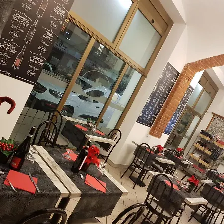 Cavallo Bianco نوفارا