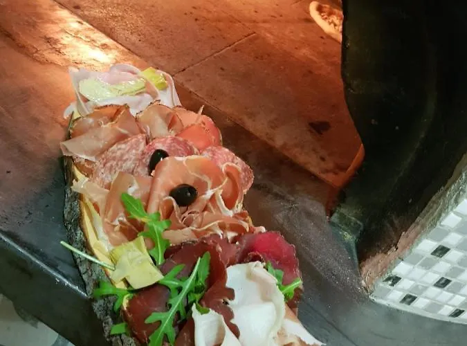 Отель Cavallo Bianco Новара